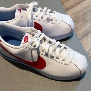Nike Men’s White Sneakers with Red Swoosh